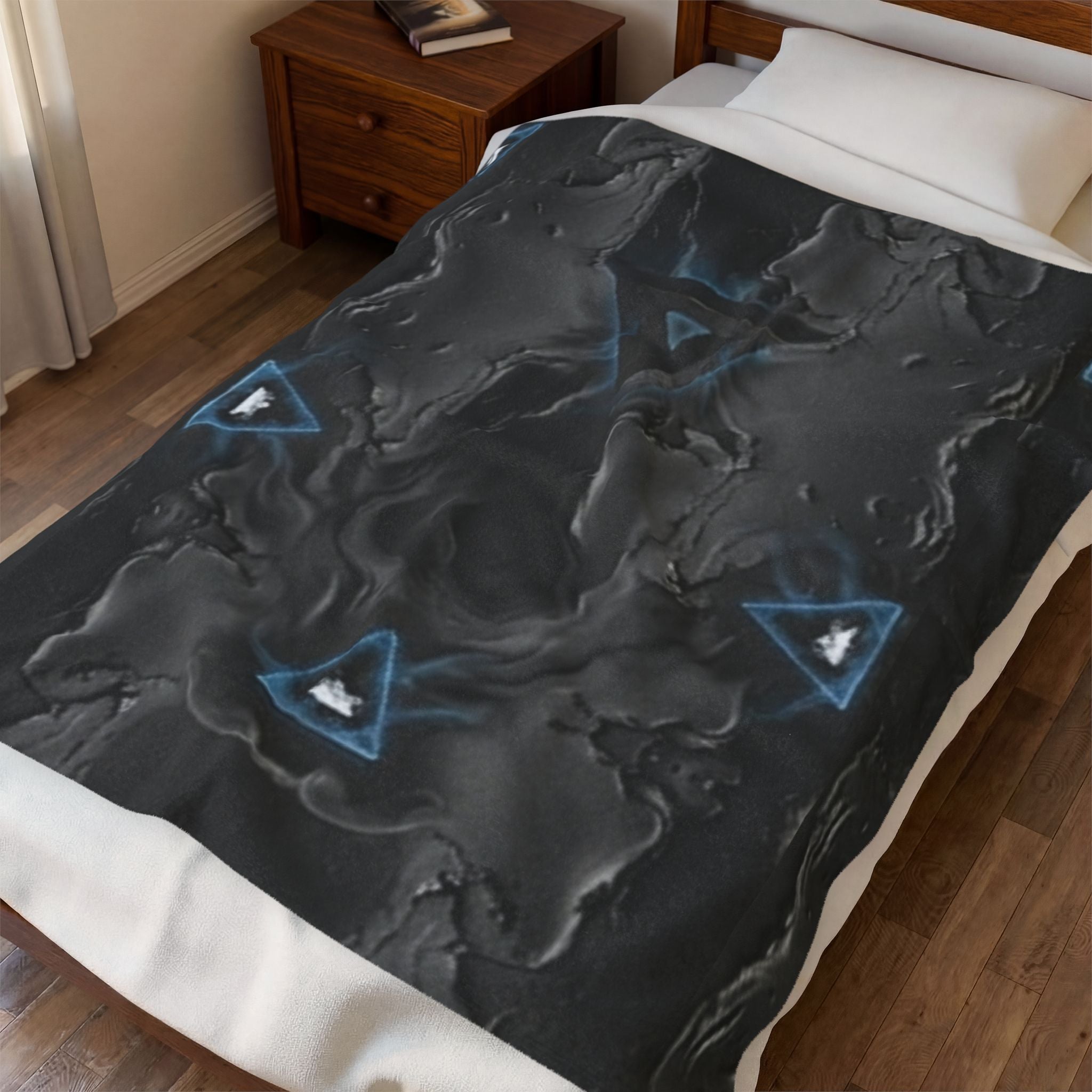LUNAVIA Fallen Star Depth' Velveteen Plush Blanket