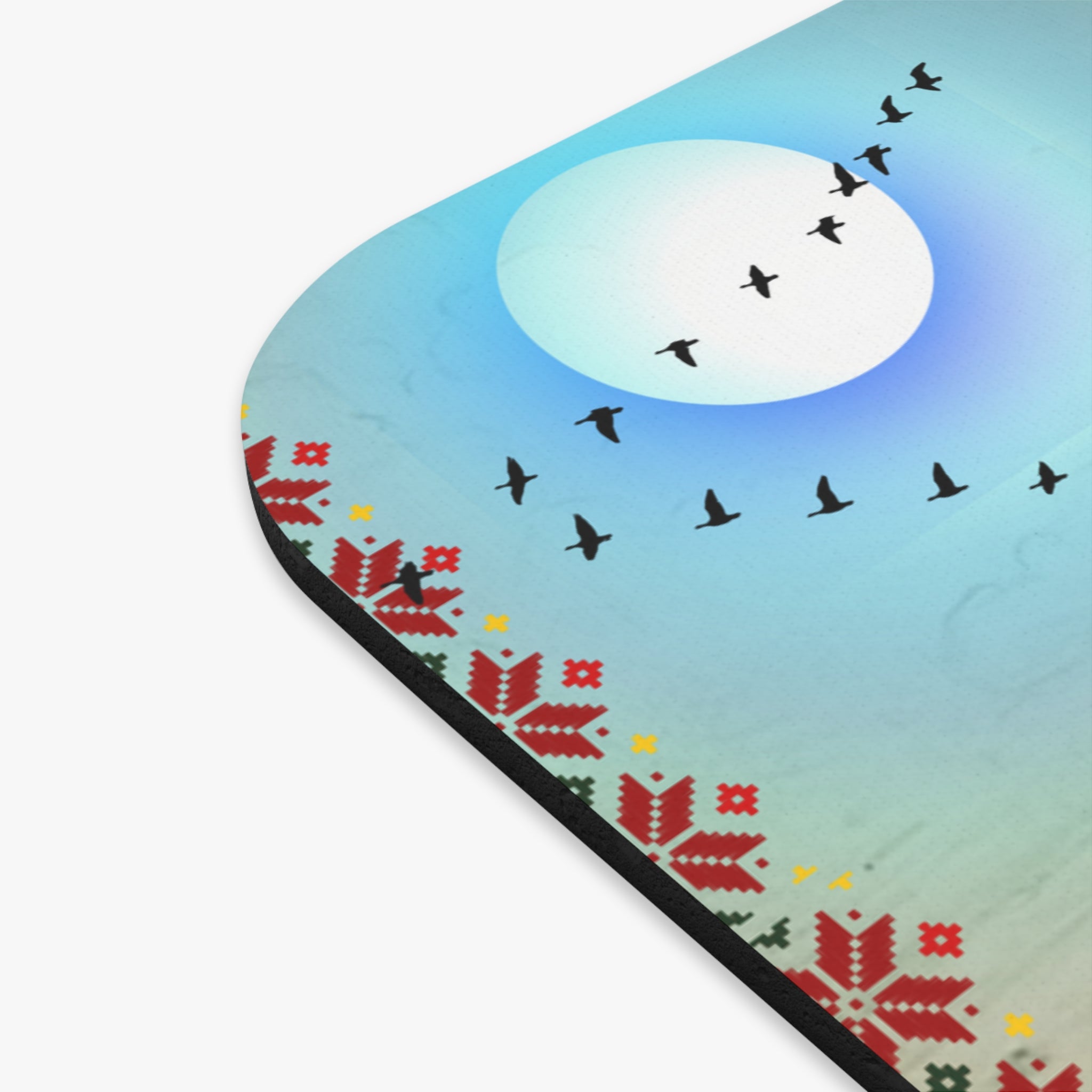 Fantastik Saray Fare Altlığı — Rüya Gibi Kubbe İllüstrasyonlu Masa Örtüsü 